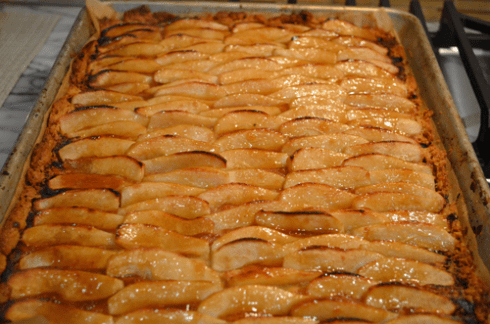 pear tart - glazed tart